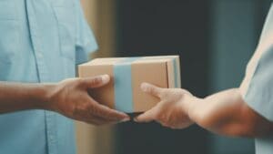 Dazi Doganali: 3 euro sui pacchi extra-Ue dal 1° luglio 2026