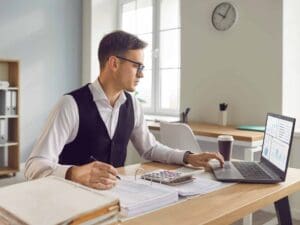 Testo Unico IVA e fatture elettroniche: iter operativo verso il 2027