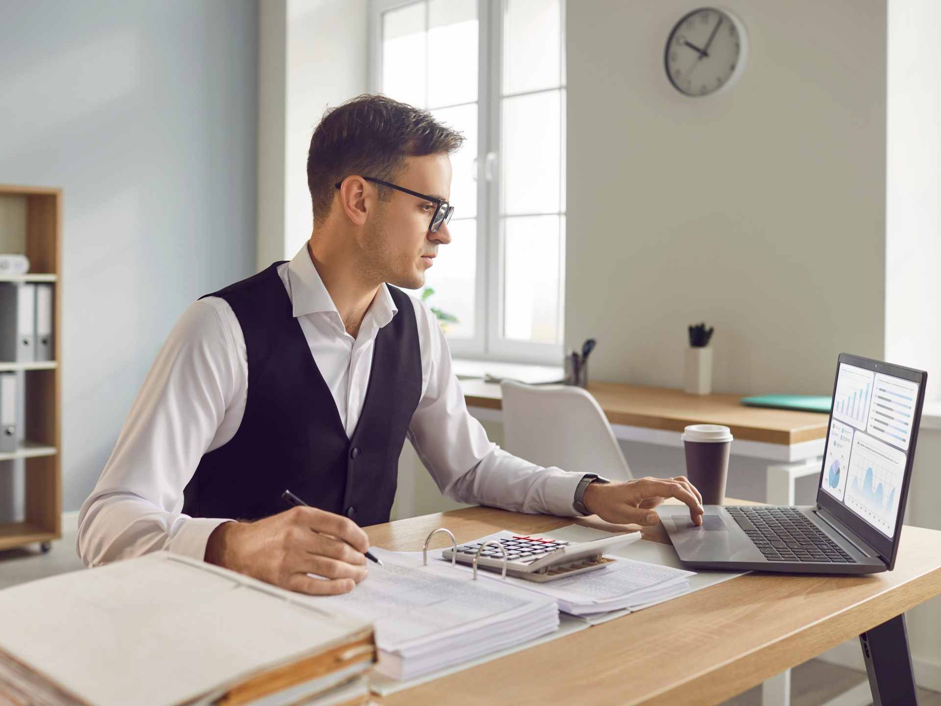 Testo Unico IVA e fatture elettroniche: iter operativo verso il 2027